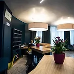 德尔塔酒店 酒店 3*