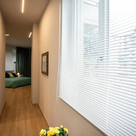 Hotel Delta Ξενοδοχείο 3*