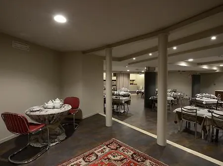 Hotel Hotel Delta 3*