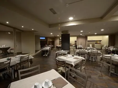 Hotel Hotel Delta 3*