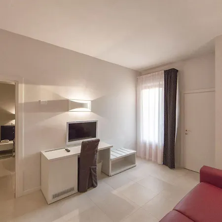 Hotel Hotel Delta