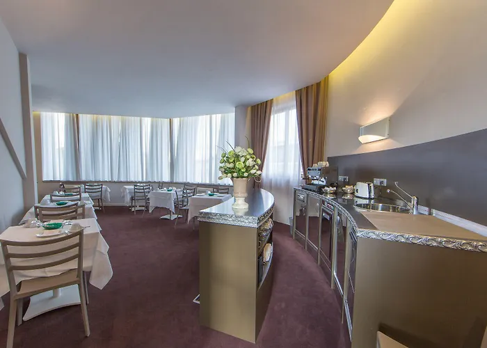 Hotel Delta 3*